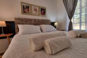 The Lowveld Aloe: Cosy 1 bedroom cottage with large pool
